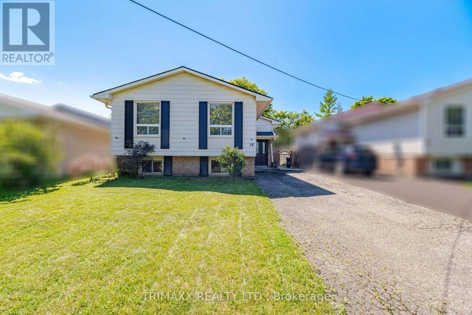 16 Loraine Drive, St. Catharines, ON, L2P 3N8
