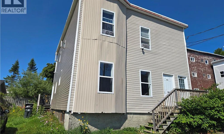 281-283 Wentworth Street
