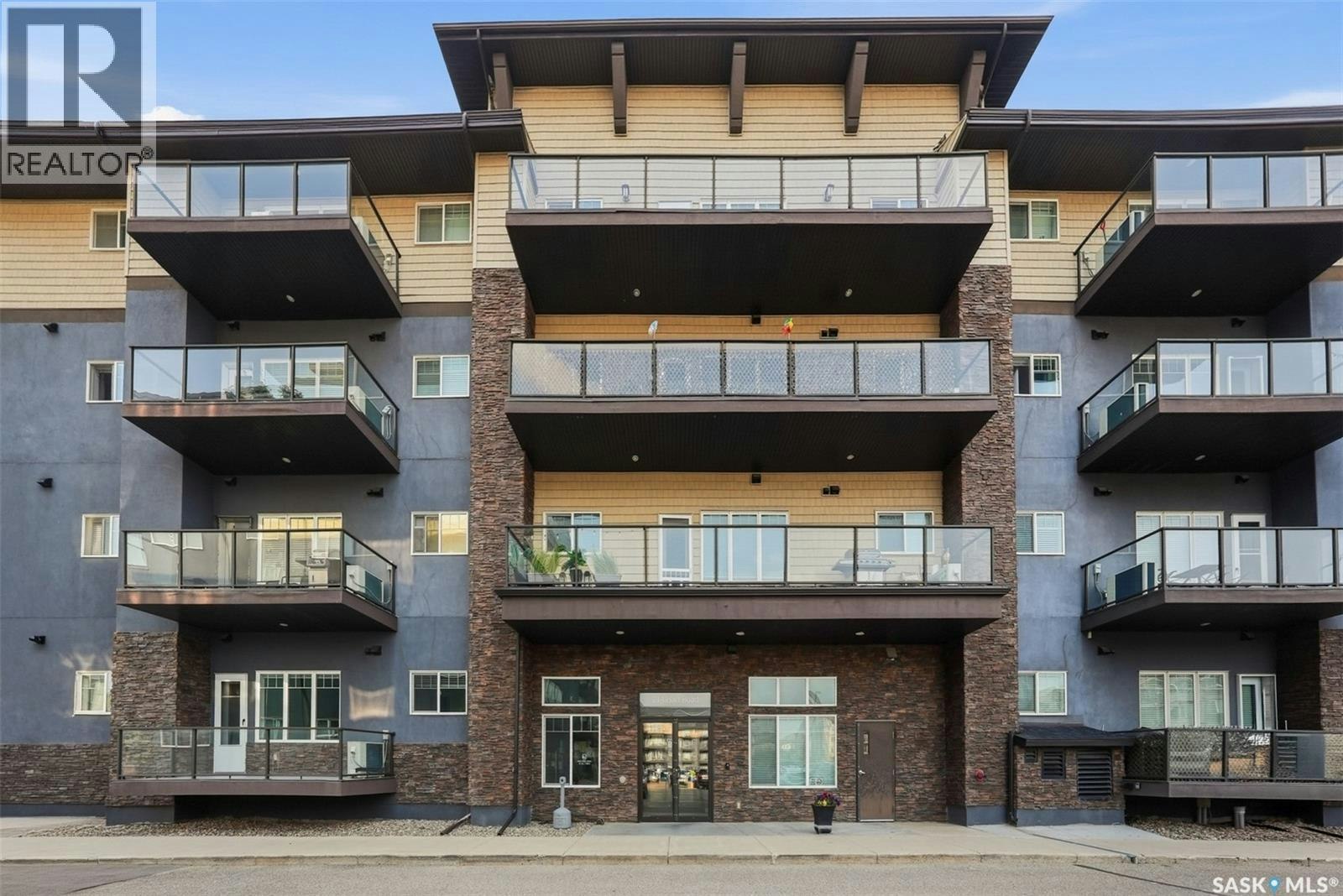 305-714 Hart Road, Saskatoon, SK, S7M 1L2