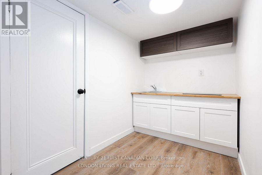 757 Fleet Street, London, ON, N5Y 1R7 - 6