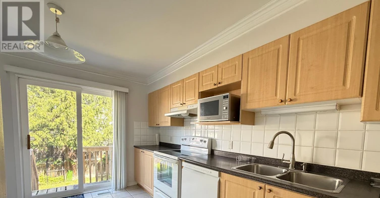 230 Westvalley Private, Ottawa, ON, K1V 2B5 - 11
