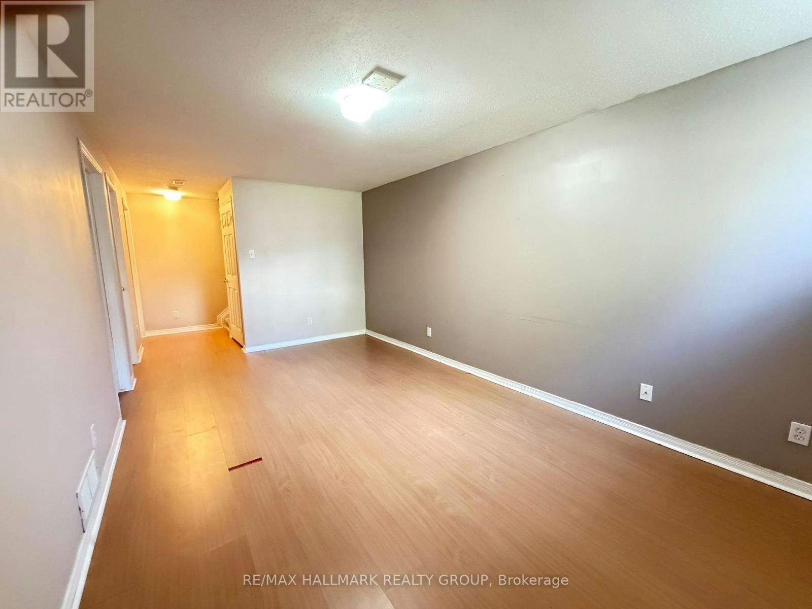 230 Westvalley Private, Ottawa, ON, K1V 2B5 - 25