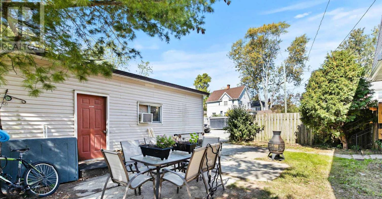 UPPER-15 Mccormick Street, Welland, ON, L3C 4L8 - 18