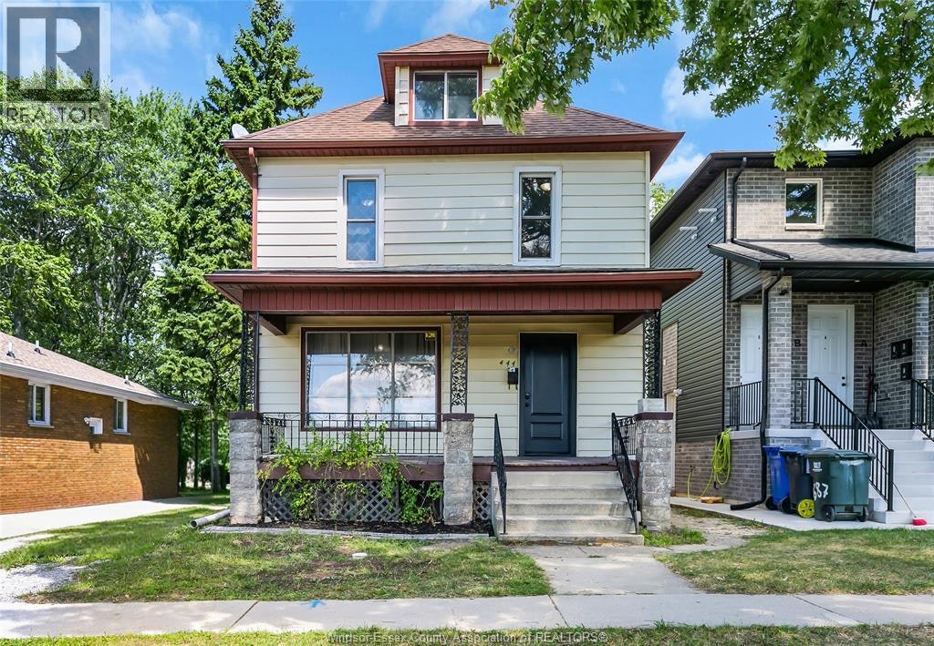 444 Crawford, Windsor, ON, N9A 5C4
