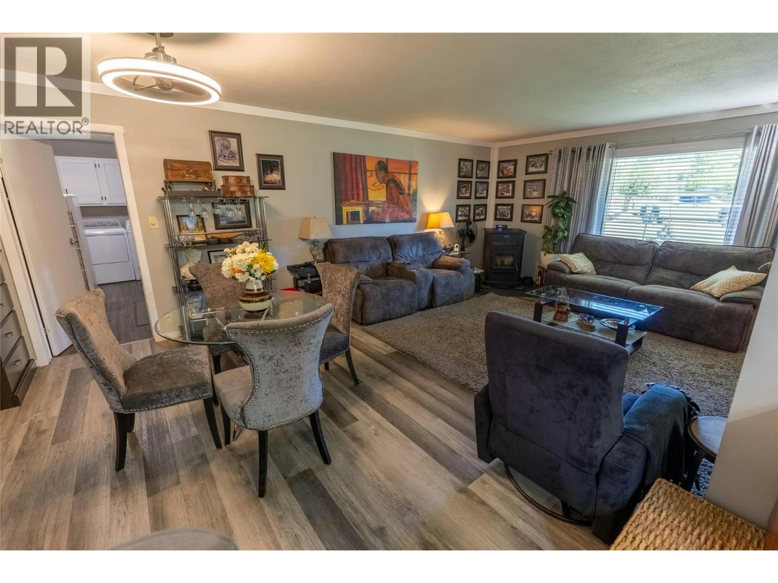 411 Gertrude Street, Midway, BC, V0H 1M0 - 16