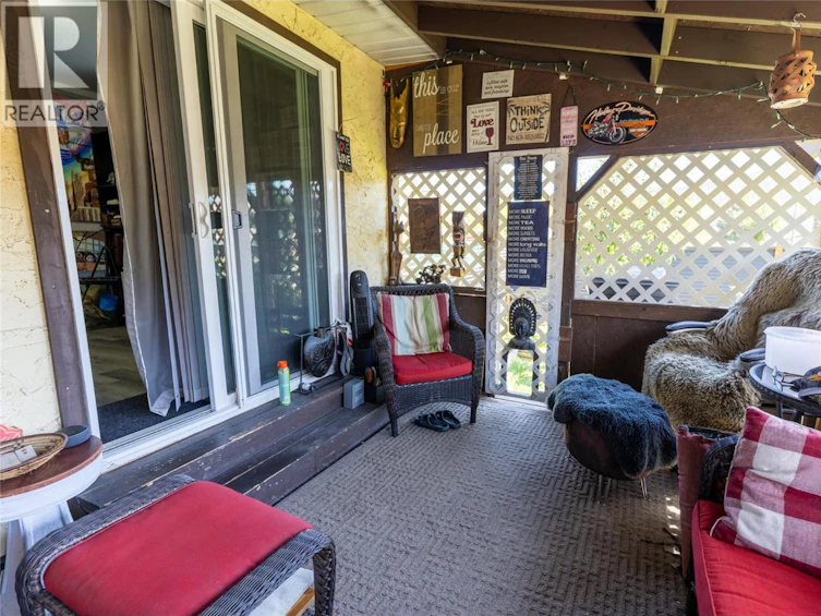 411 Gertrude Street, Midway, BC, V0H 1M0 - 13