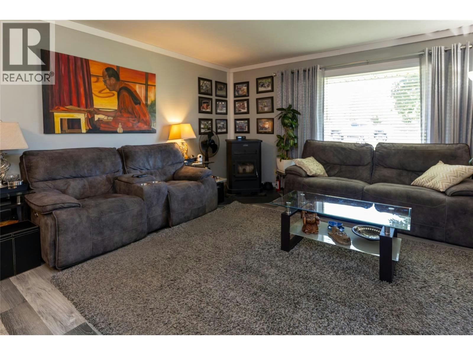 411 Gertrude Street, Midway, BC, V0H 1M0 - 15