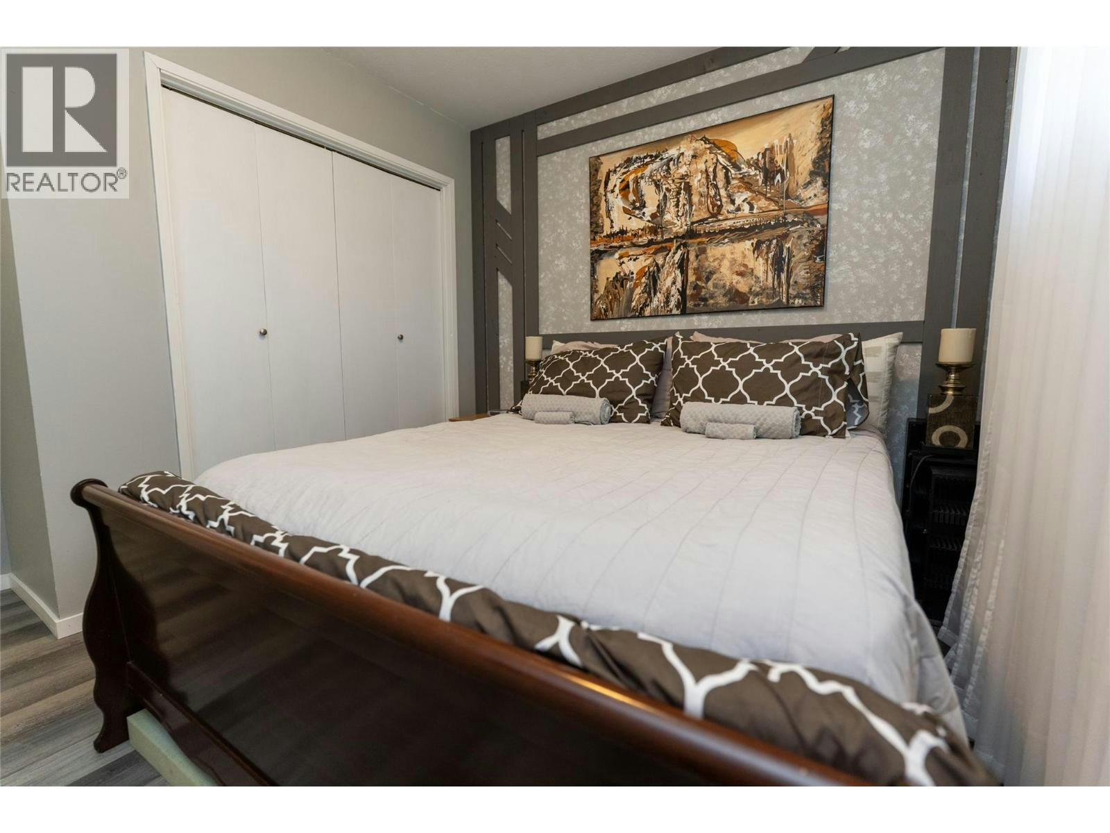 411 Gertrude Street, Midway, BC, V0H 1M0 - 25