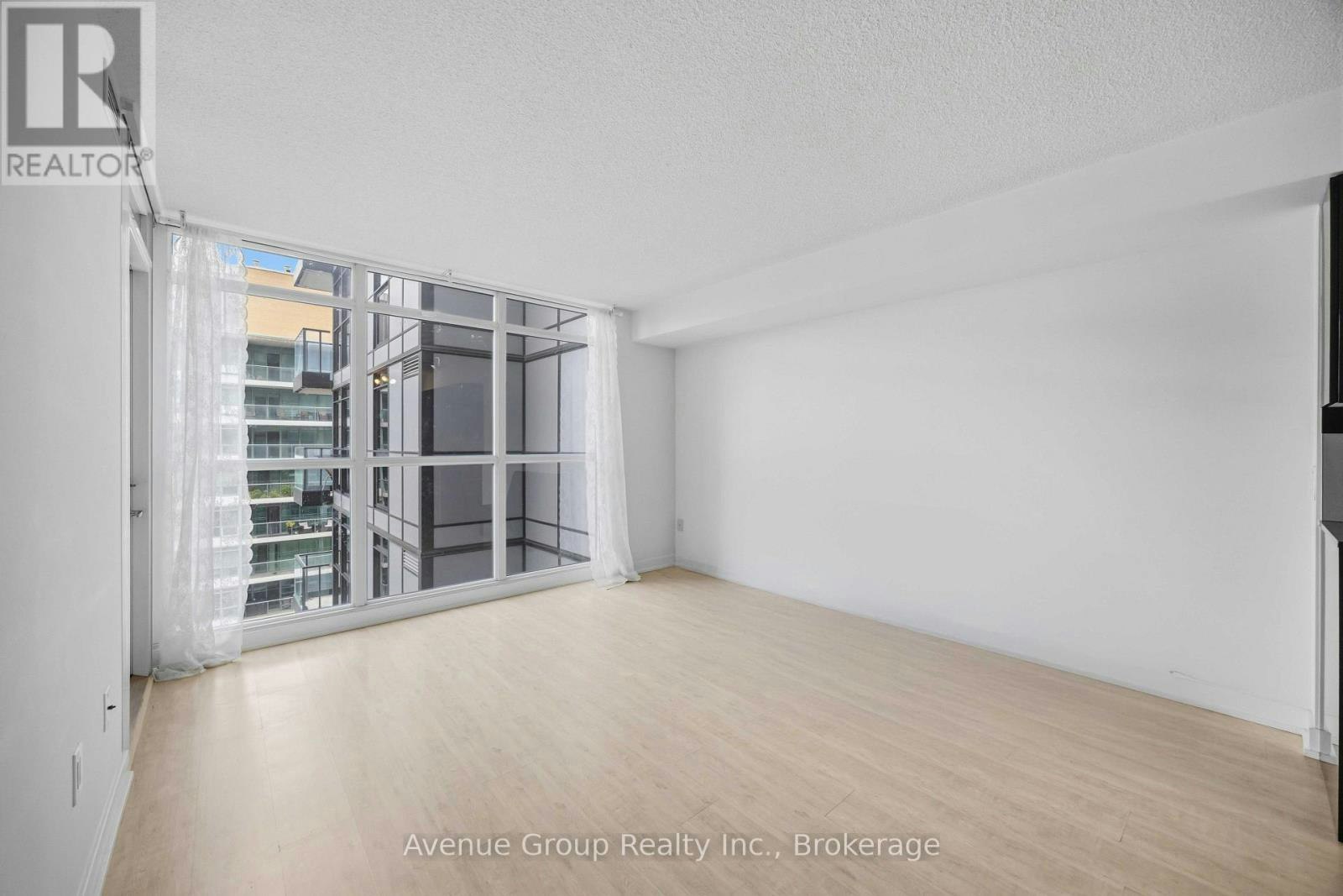 1116-19 Singer Court, Toronto, ON, M2K 0B2 - 6