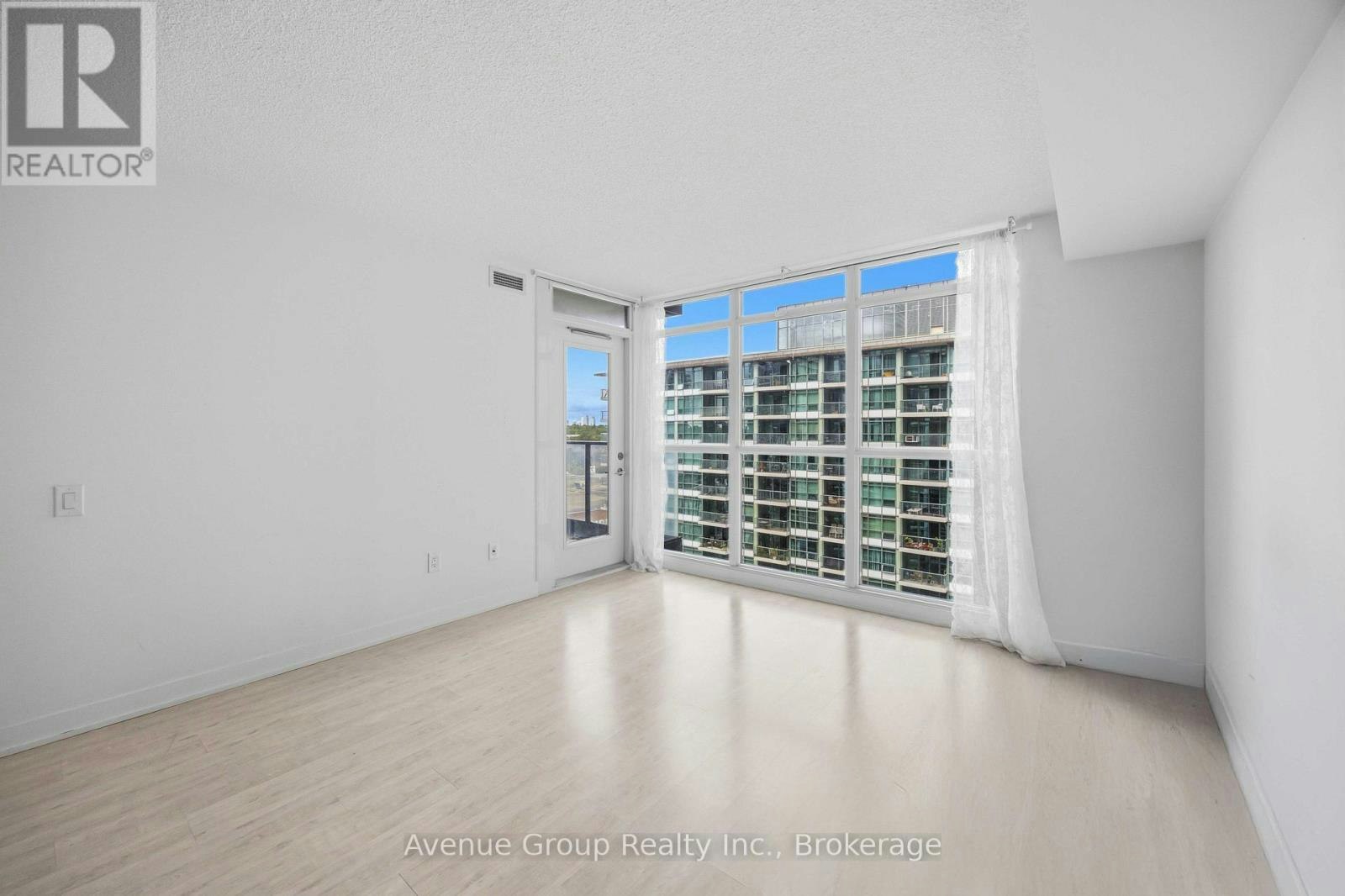 1116-19 Singer Court, Toronto, ON, M2K 0B2 - 5
