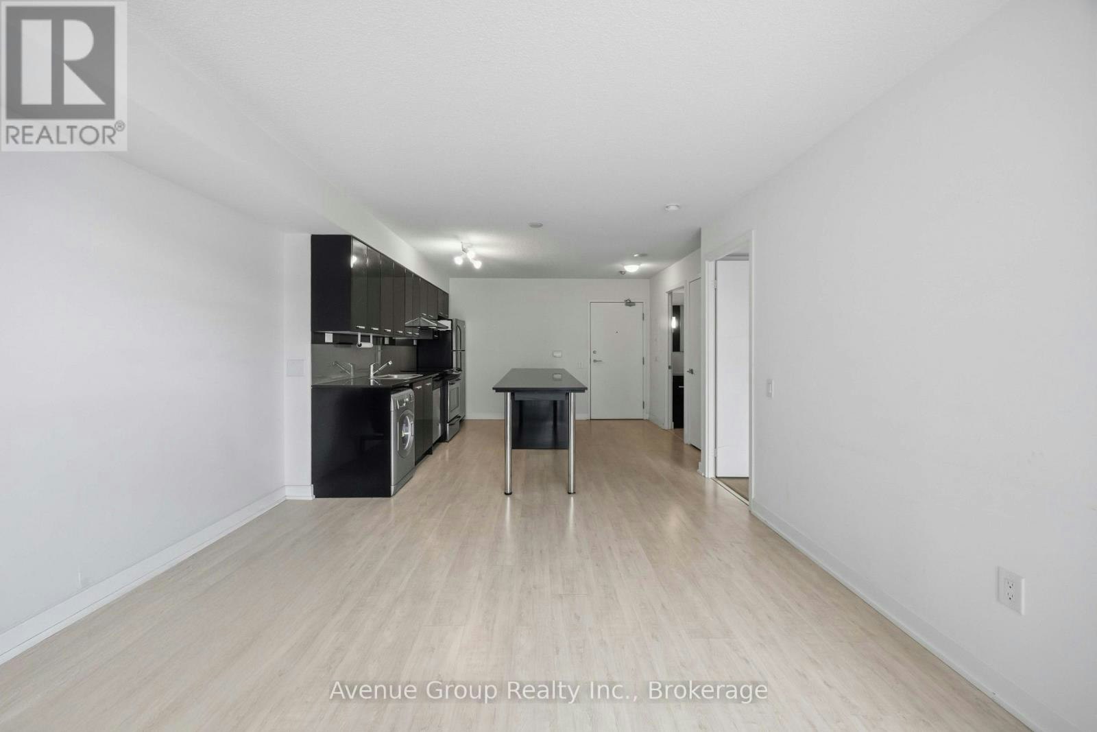 1116-19 Singer Court, Toronto, ON, M2K 0B2 - 9