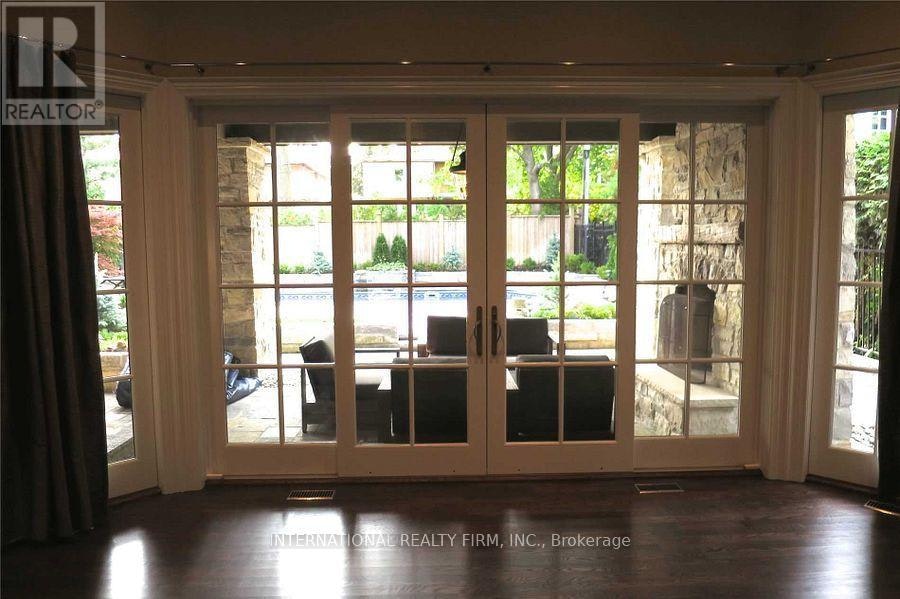 76 De Vere Gardens, Toronto, ON, M5M 3E9 - 14