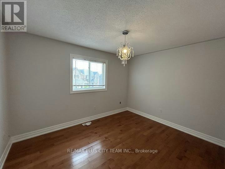59 Trish Drive, Richmond Hill, ON, L4E 5C4 - 20
