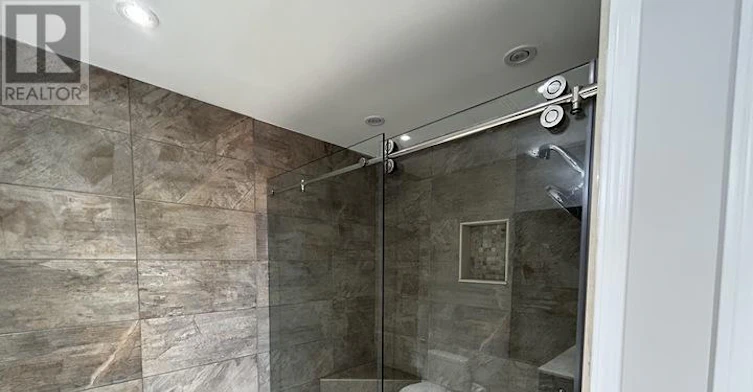59 Trish Drive, Richmond Hill, ON, L4E 5C4 - 17