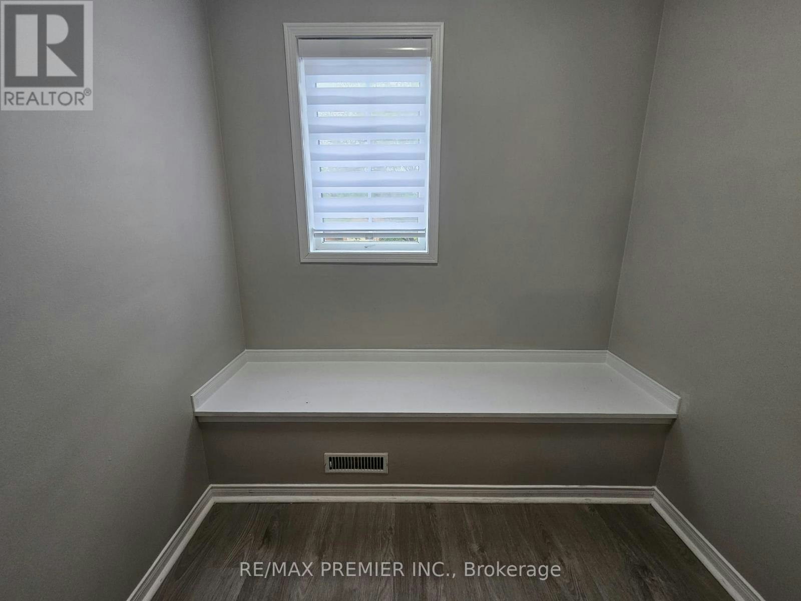 9 Lucena Crescent, Vaughan, ON, L6A 2W6 - 14