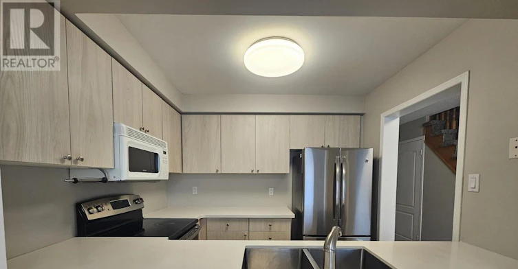 9 Lucena Crescent, Vaughan, ON, L6A 2W6 - 5