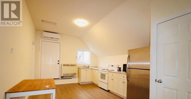A-647 Talbot Street, St. Thomas, ON, N5P 1C9 - 10