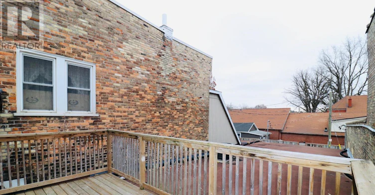 A-647 Talbot Street, St. Thomas, ON, N5P 1C9 - 13