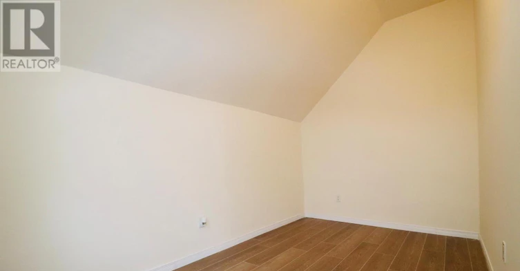 A-647 Talbot Street, St. Thomas, ON, N5P 1C9 - 7
