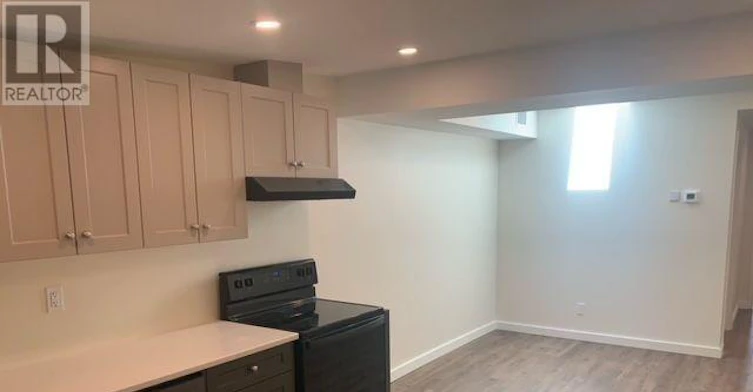 UPPER-16 Simcoe Street S, Oshawa, ON, L1H 4G2 - 7