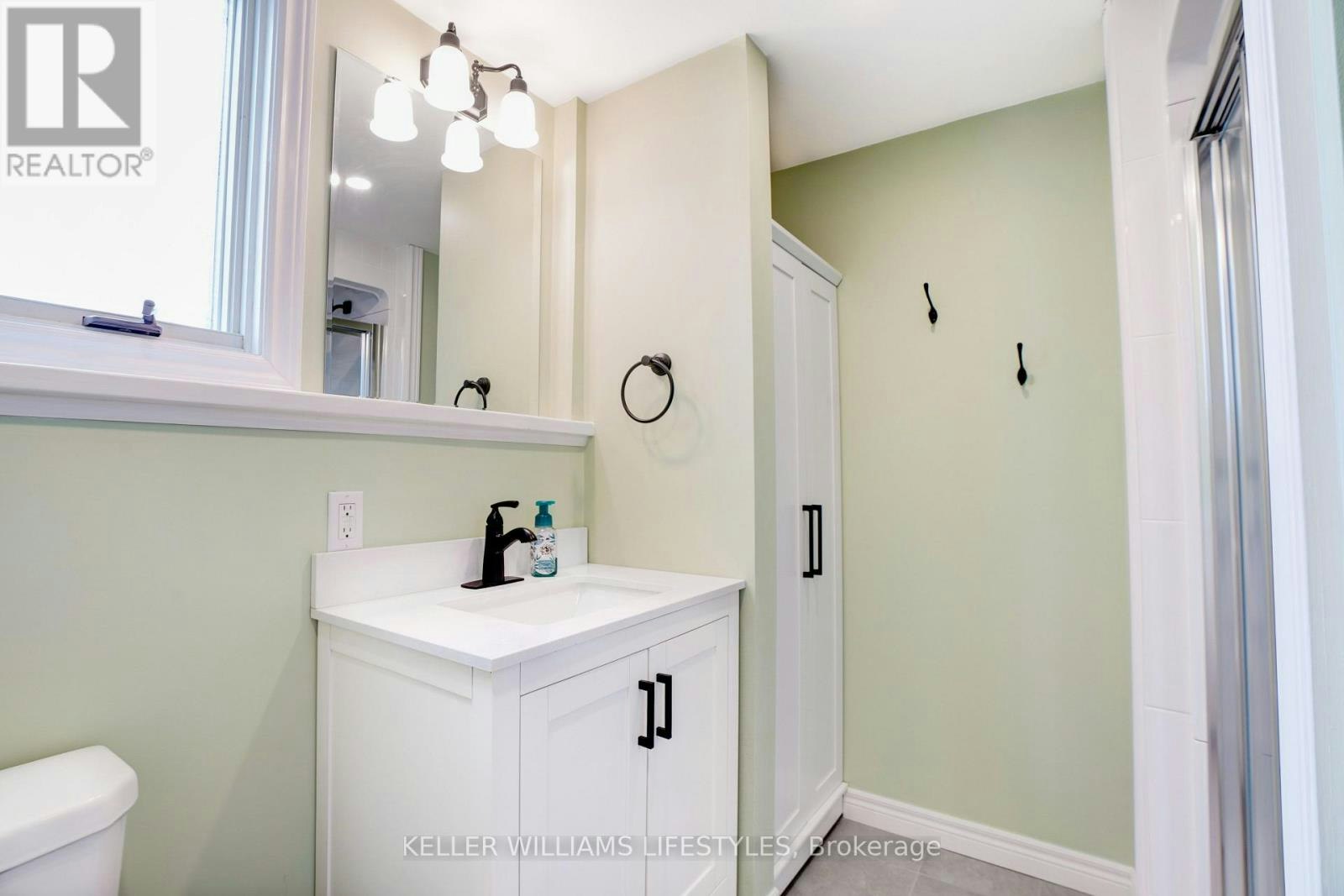 27 Woodborough Street, London, ON, N6H 4R3 - 29