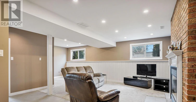 27 Woodborough Street, London, ON, N6H 4R3 - 26