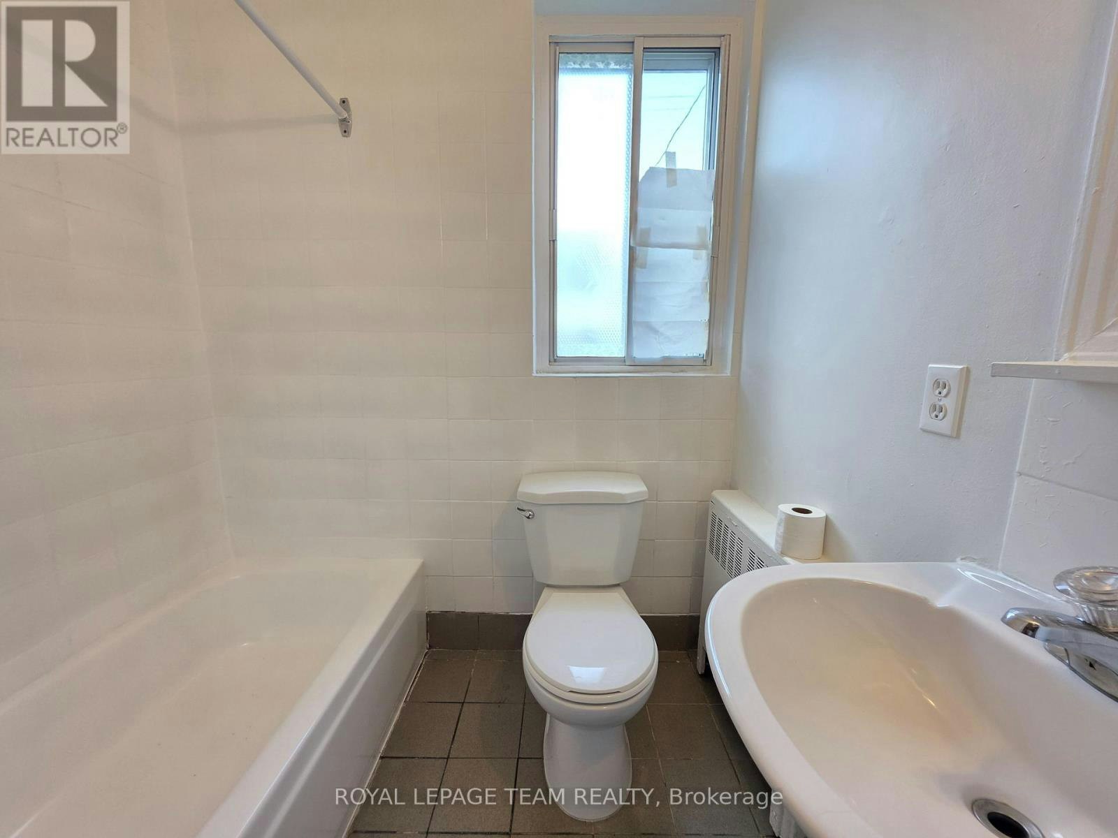 2-187 Bradley Avenue, Ottawa, ON, K1L 7E1 - 15