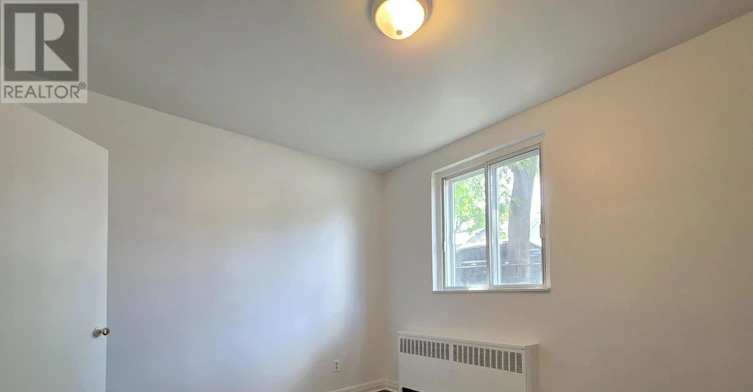 2-187 Bradley Avenue, Ottawa, ON, K1L 7E1 - 12