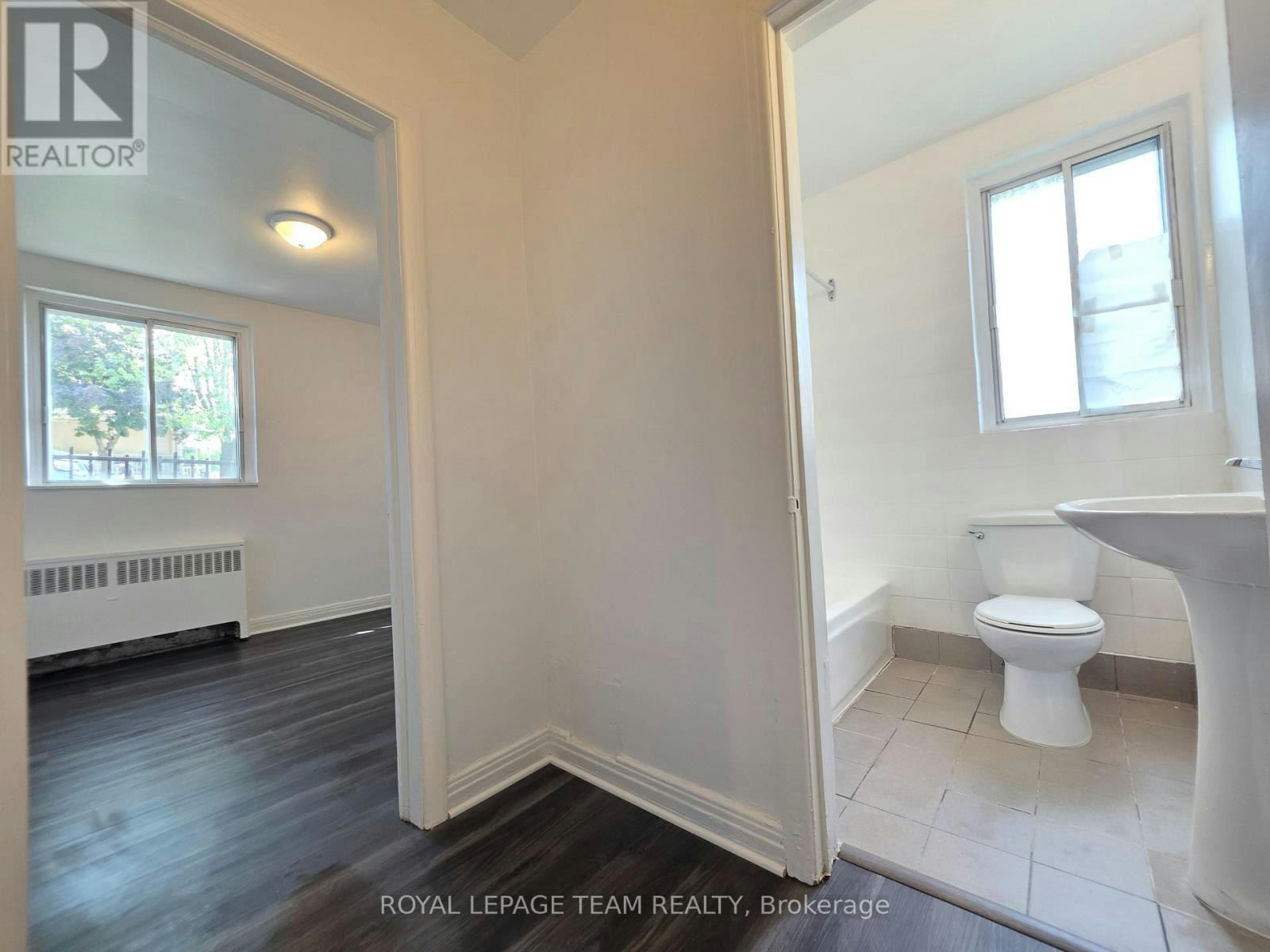 2-187 Bradley Avenue, Ottawa, ON, K1L 7E1 - 11