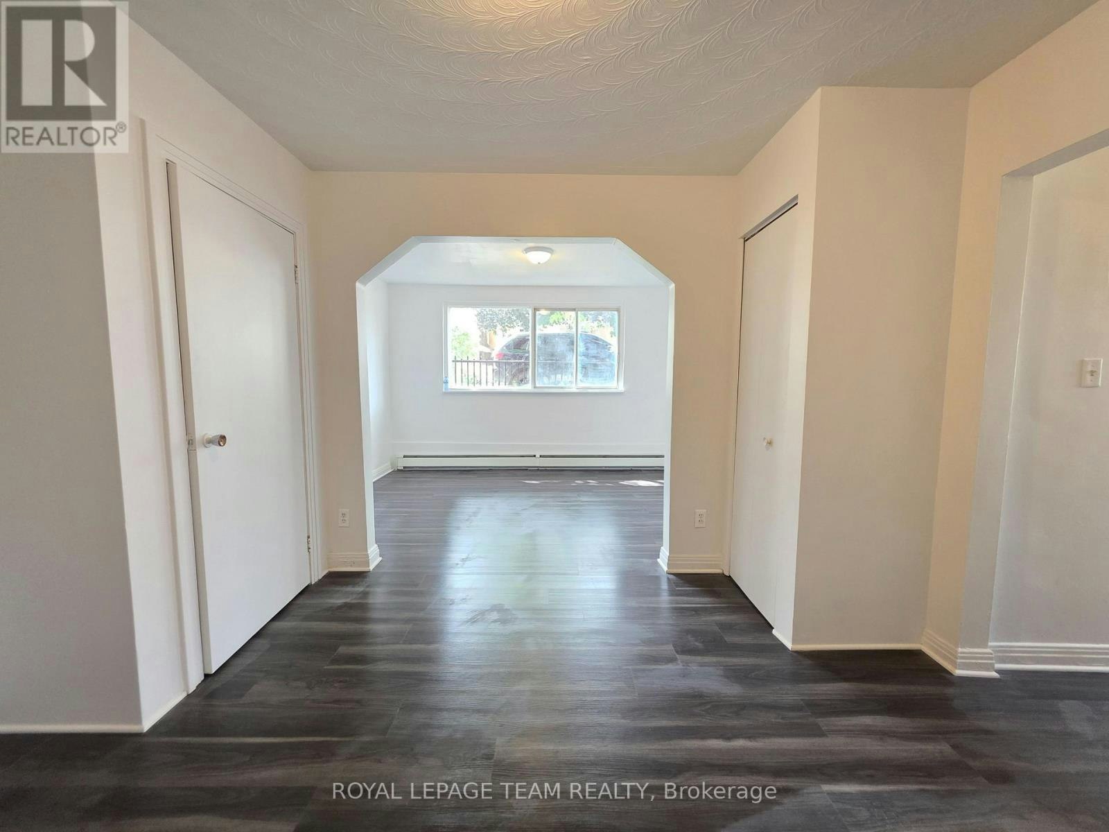 2-187 Bradley Avenue, Ottawa, ON, K1L 7E1 - 4