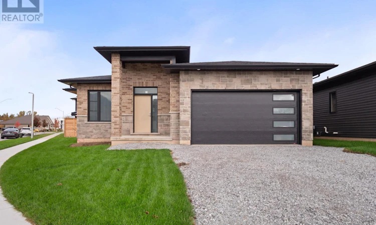 118 Willowbrook Drive