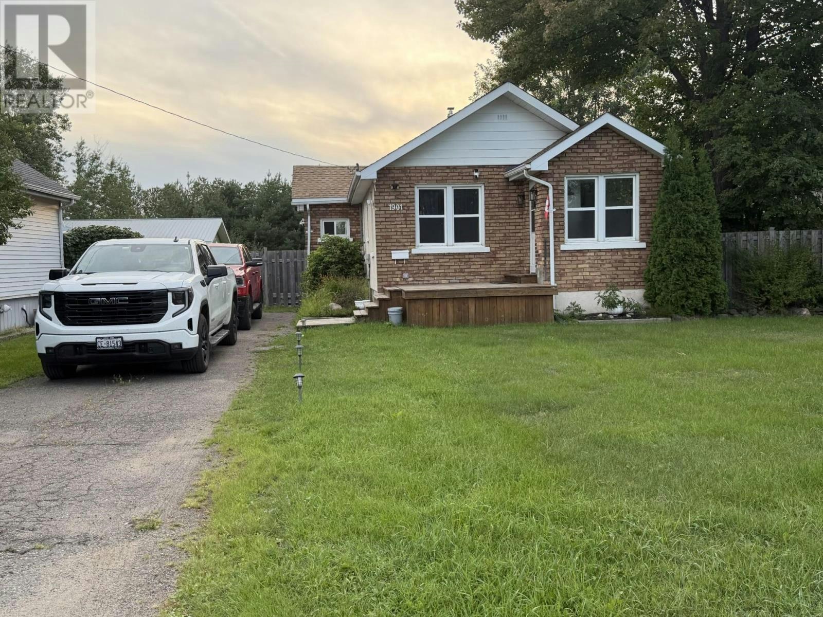 1901 Bailey Avenue, Thunder Bay, ON, P7E 2X2