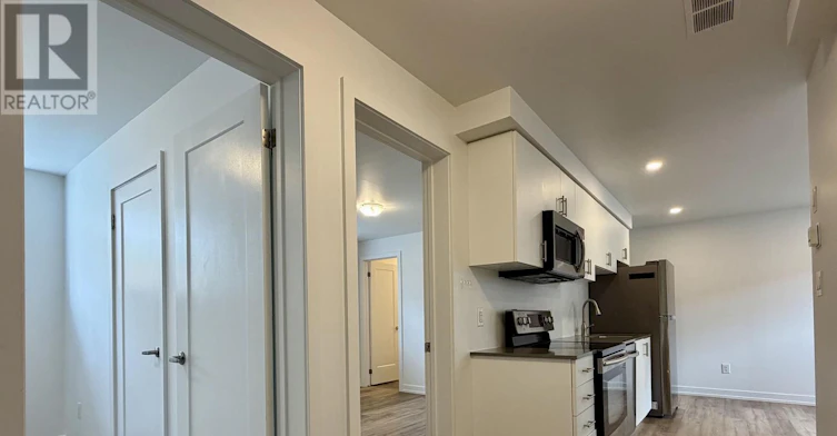 613-4263 Fourth Avenue, Niagara Falls, ON, L2E 0C2 - 4