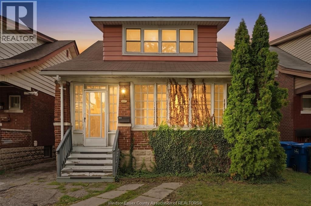 497 Rankin Avenue, Windsor, ON, N9B 2R6