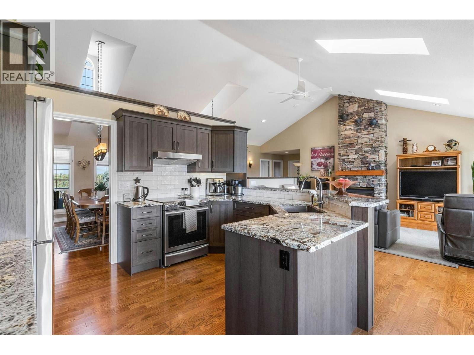 1409-1429 Teasdale Road, Kelowna, BC, V1P 1C8 - 16