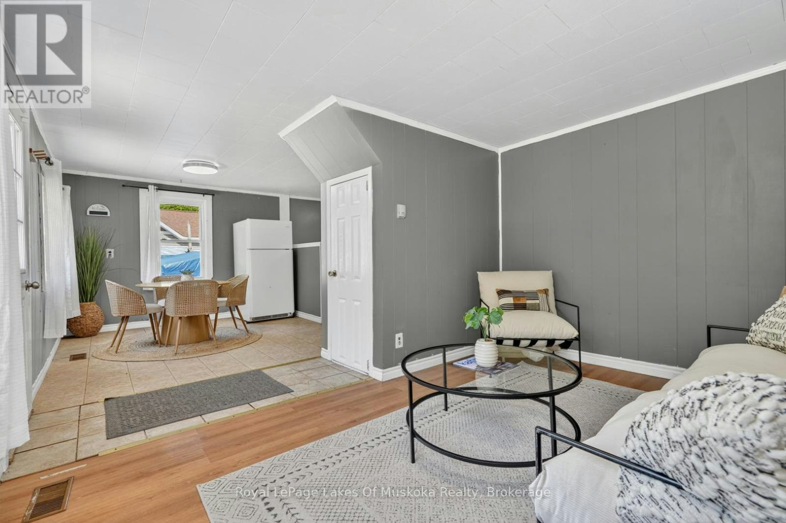 1018 Sniders Bay Road, Gravenhurst, ON, P1P 1R2 - 6