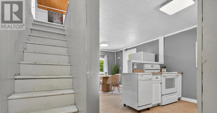 1018 Sniders Bay Road, Gravenhurst, ON, P1P 1R2 - 17