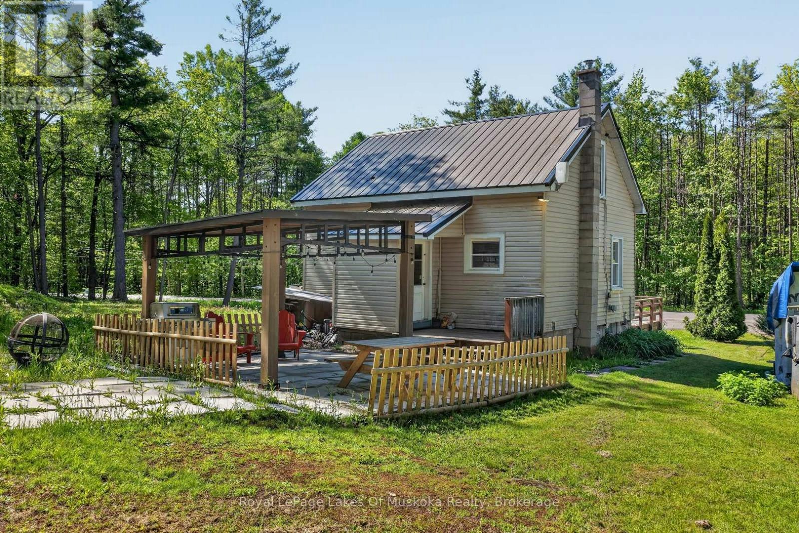 1018 Sniders Bay Road, Gravenhurst, ON, P1P 1R2 - 29