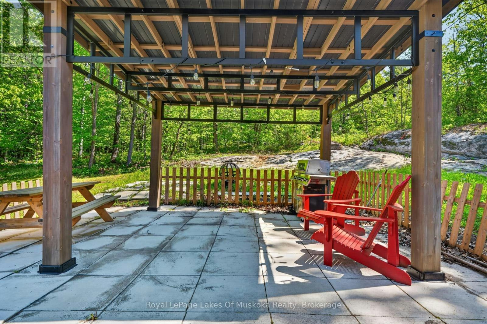 1018 Sniders Bay Road, Gravenhurst, ON, P1P 1R2 - 33