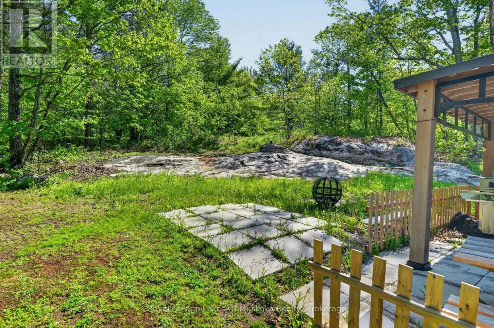 1018 Sniders Bay Road, Gravenhurst, ON, P1P 1R2 - 34