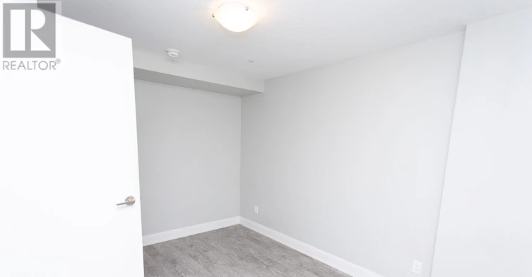 L06-686 Bathurst Street, Toronto, ON, M5S 2R3 - 7