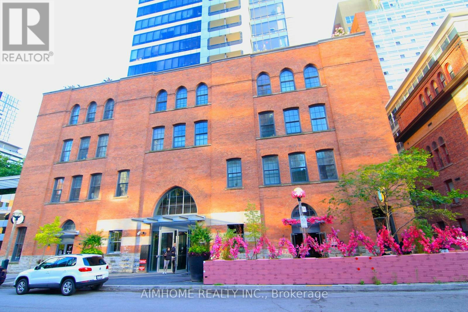910-5 St Joseph Street, Toronto, ON, M4Y 0B6