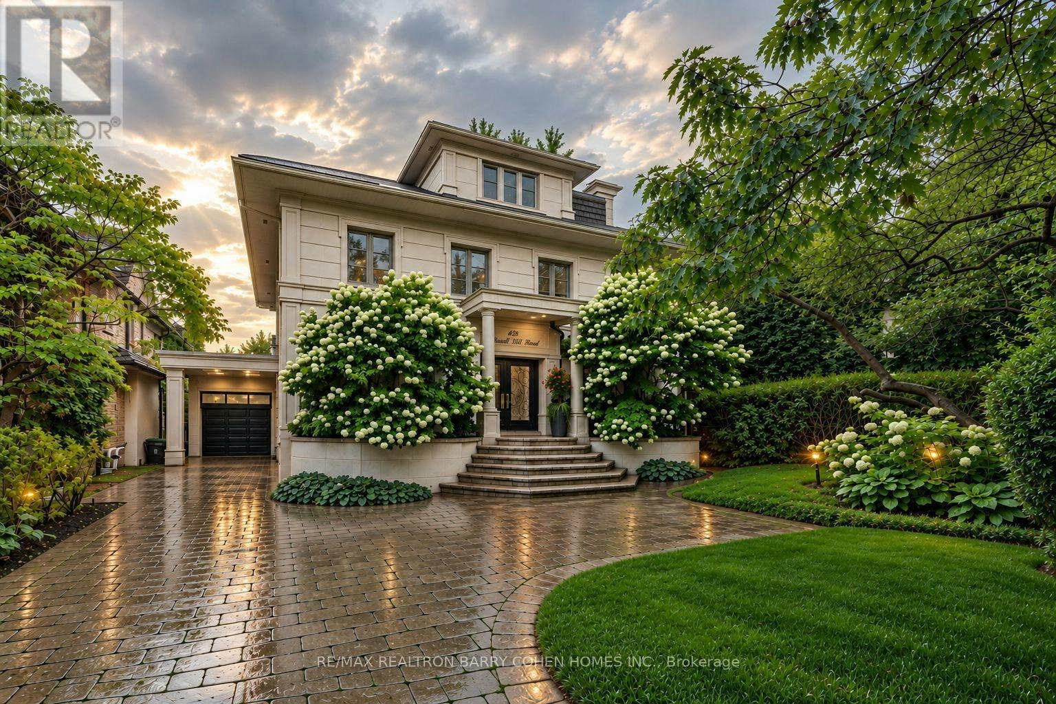 428 Russell Hill Road, Toronto, ON, M5P 2S3