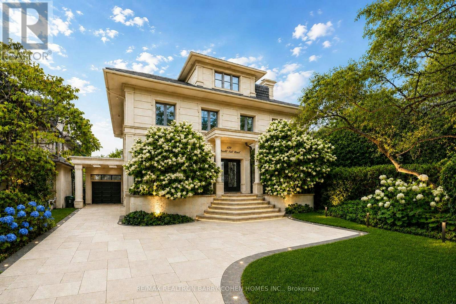 428 Russell Hill Road, Toronto, ON, M5P 2S3