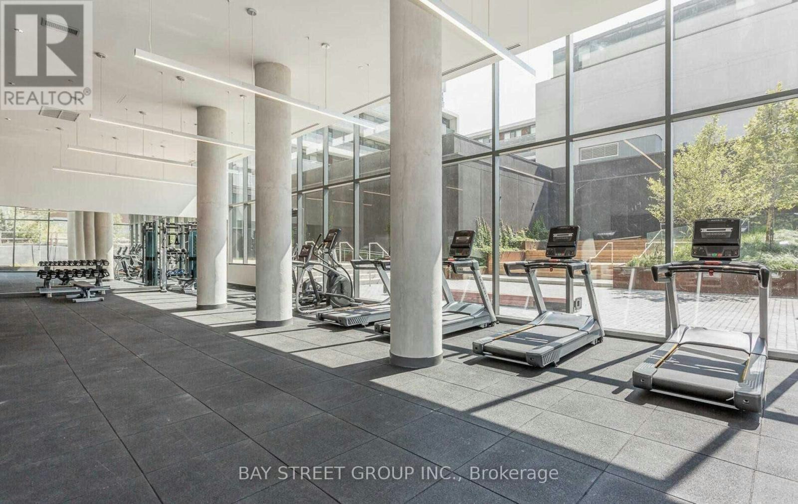 1010-120 Varna Drive, Toronto, ON, M6A 0B3 - 28