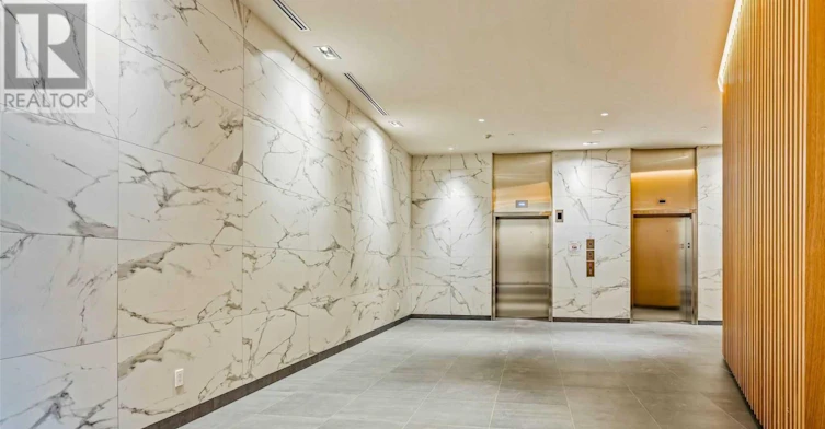 1010-120 Varna Drive, Toronto, ON, M6A 0B3 - 23