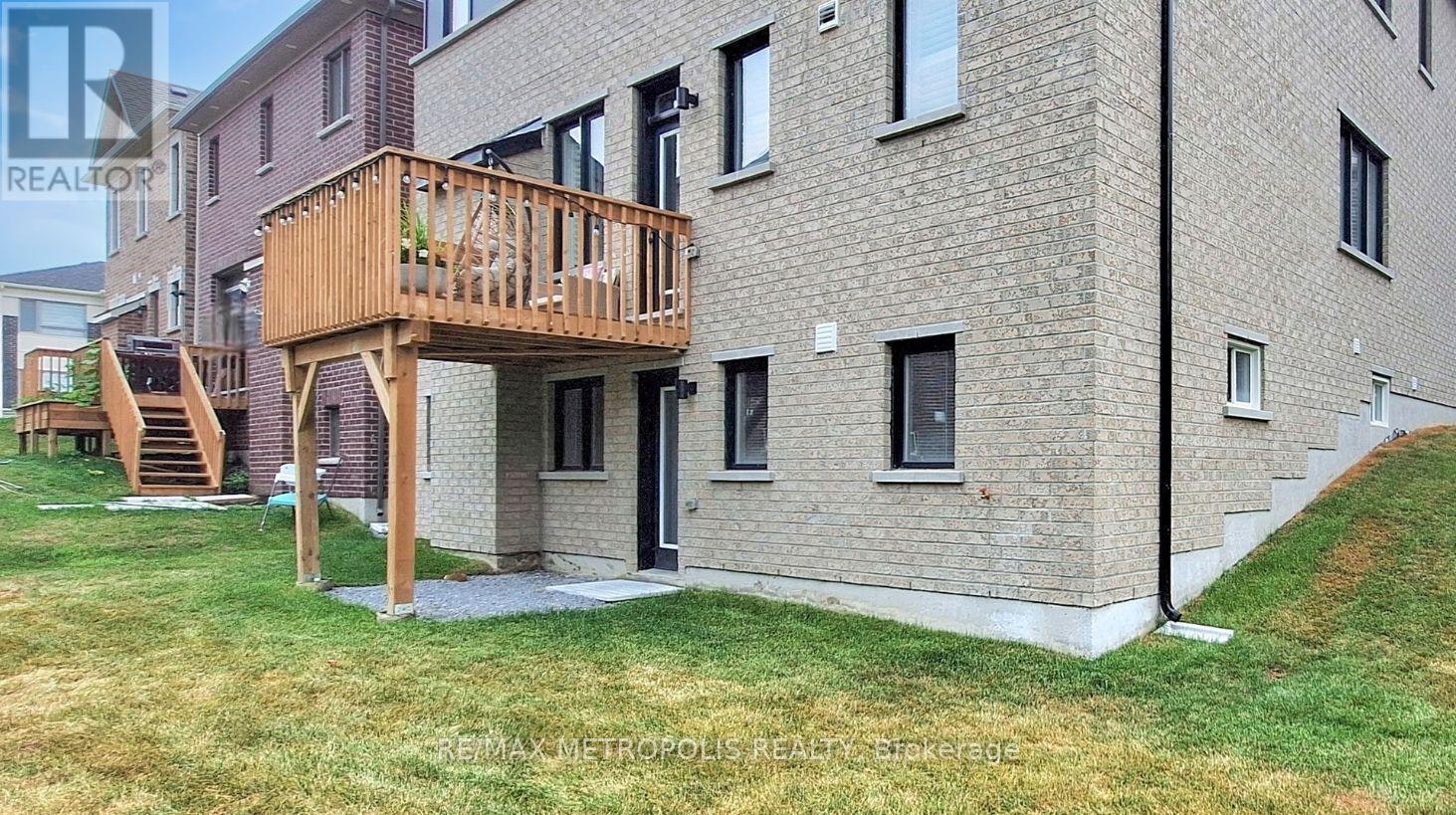BASEMENT-1428 Mockingbird Square, Pickering, ON, L1X 0N8 - 37