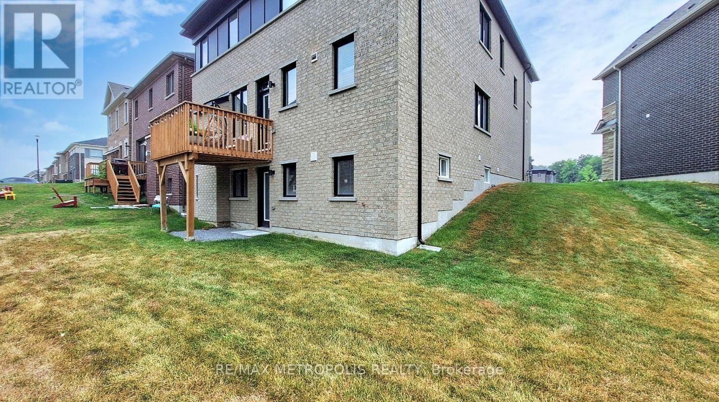 BASEMENT-1428 Mockingbird Square, Pickering, ON, L1X 0N8 - 38