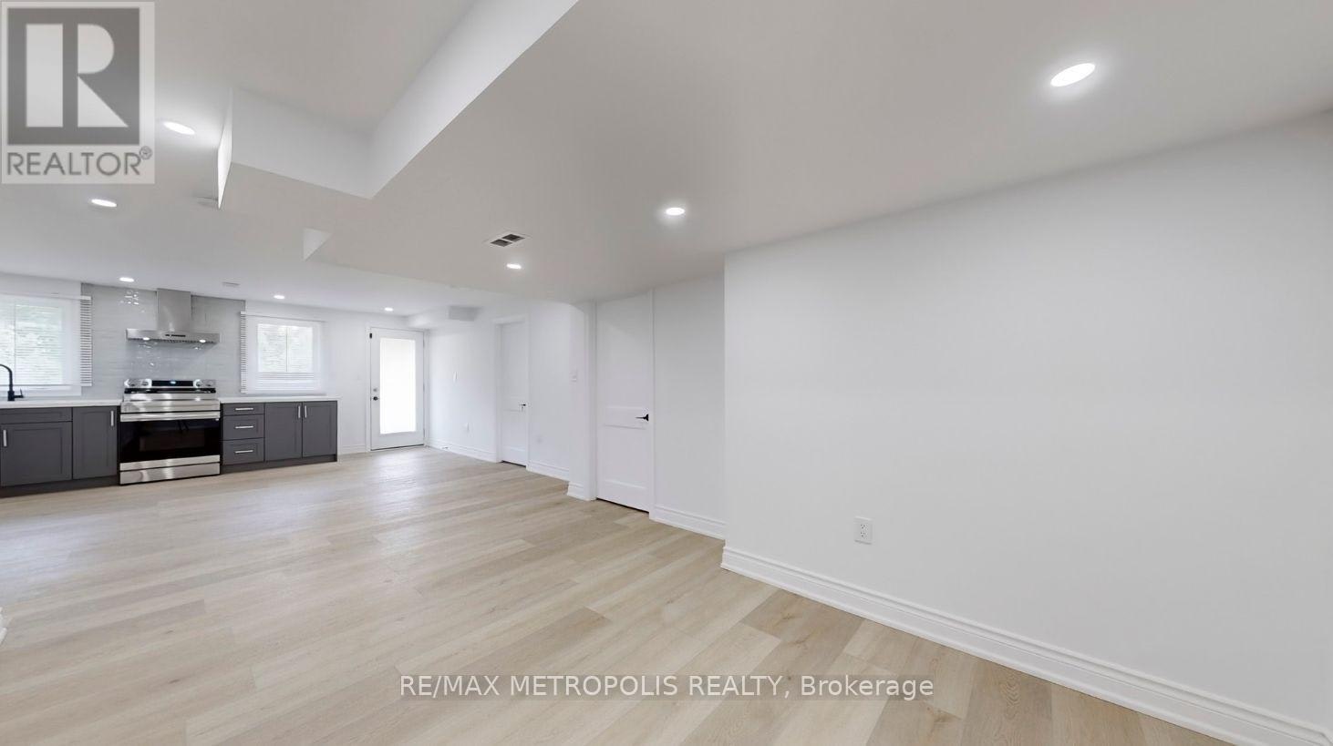 BASEMENT-1428 Mockingbird Square, Pickering, ON, L1X 0N8 - 10