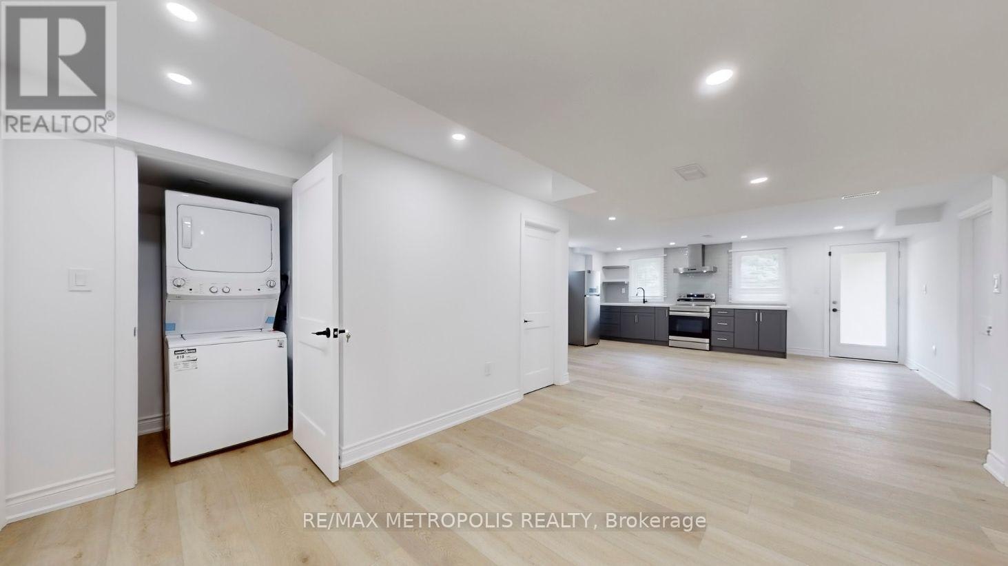 BASEMENT-1428 Mockingbird Square, Pickering, ON, L1X 0N8 - 9